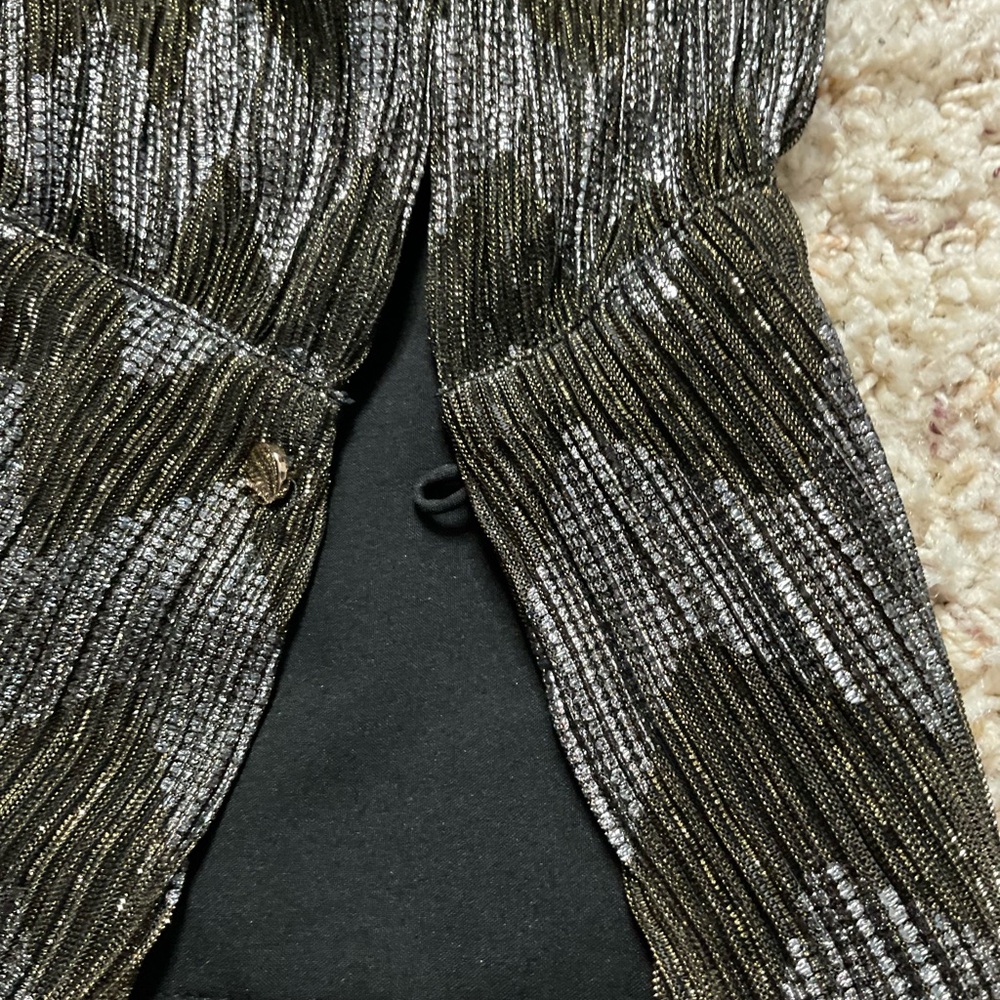 Shirt - Picture 7 of 16